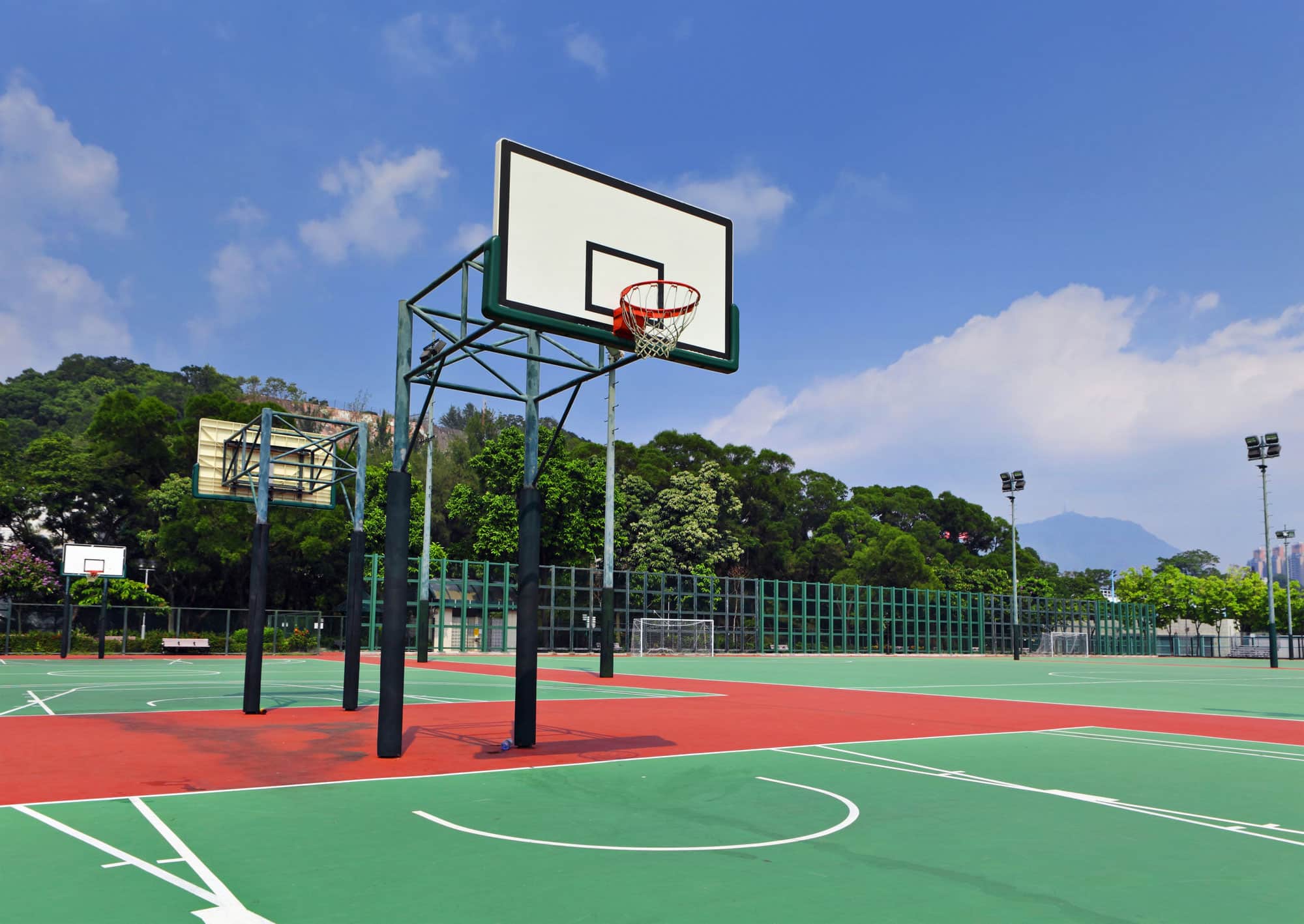 Outdoor-basketball-court